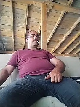 masculine bear daddy online show from 06-08-26, 04:07