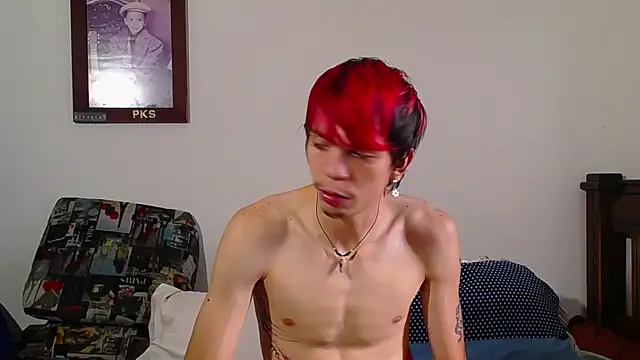 Snapshot of Twink_Temptation chatting on 12-16-25, 06:46 Twink Temptation online show from 12-16-25, 06:46