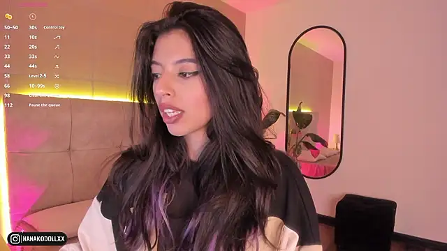 Snapshot of NanaRott chatting on 02-03-26, 08:58 NanaRott online show from 02-03-26, 08:58