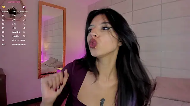 Snapshot of NanaRott chatting on 02-27-26, 07:25 NanaRott online show from 02-27-26, 07:25