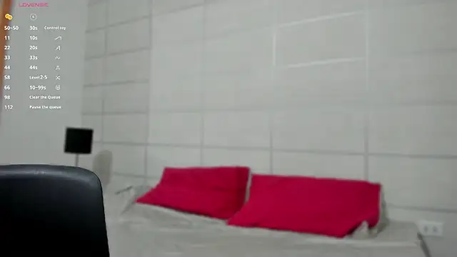 Snapshot of NanaRott chatting on 03-13-26, 07:20 NanaRott online show from 03-13-26, 07:20