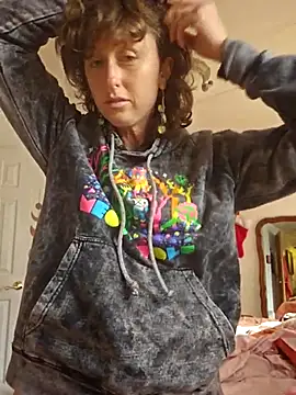 Snapshot of mossy_kiss chatting on 12-19-25, 03:52 mossy kiss online show from 12-19-25, 03:52