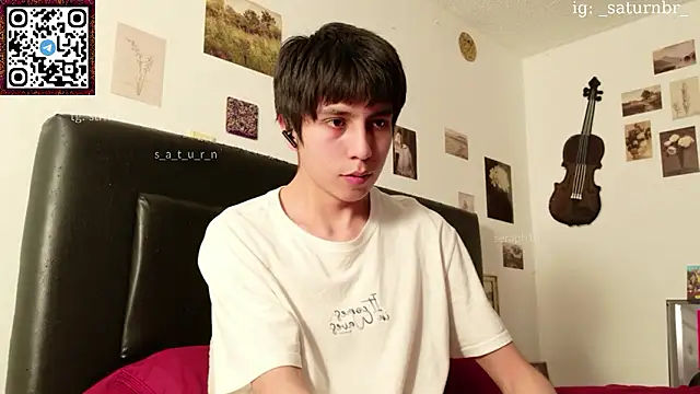 Snapshot of seraph1n chatting on 03-15-26, 01:33 seraph1n online show from 03-15-26, 01:33