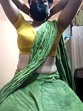 Snapshot of Steamyfuck96 chatting on 03-13-26, 04:46 Steamyfuck96 online show from 03-13-26, 04:46