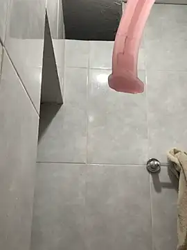 Snapshot of gabiTetas chatting on 12-15-24, 12:40 gabiTetas online show from 12-15-24, 12:40