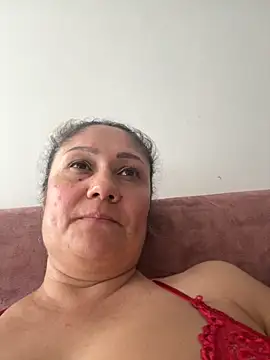 Snapshot of gabiTetas chatting on 09-15-25, 07:03 gabiTetas online show from 09-15-25, 07:03