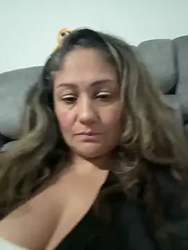 Snapshot of gabiTetas chatting on 02-20-26, 07:58 gabiTetas online show from 02-20-26, 07:58