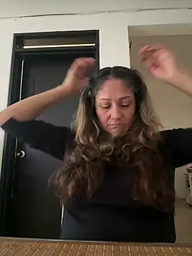 Snapshot of gabiTetas chatting on 02-21-26, 07:37 gabiTetas online show from 02-21-26, 07:37