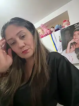 Snapshot of gabiTetas chatting on 03-01-26, 08:22 gabiTetas online show from 03-01-26, 08:22