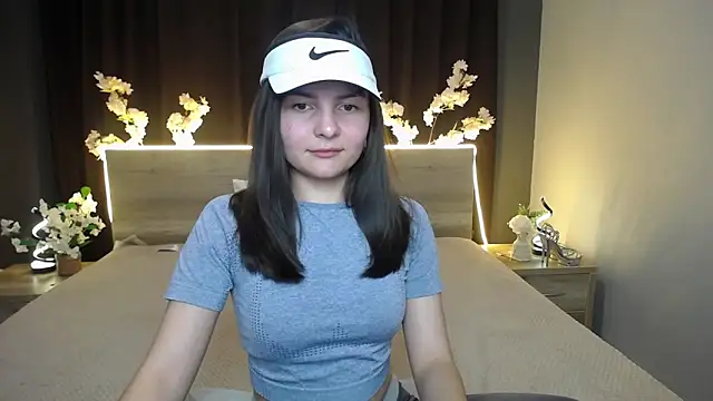 JasmineAsha online show from 04-18-26, 07:51