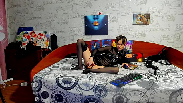 KagamiTayga online show from 11-07-25, 02:55