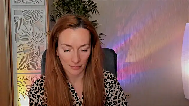 RebeccaMartinez online show from 04-29-26, 10:52