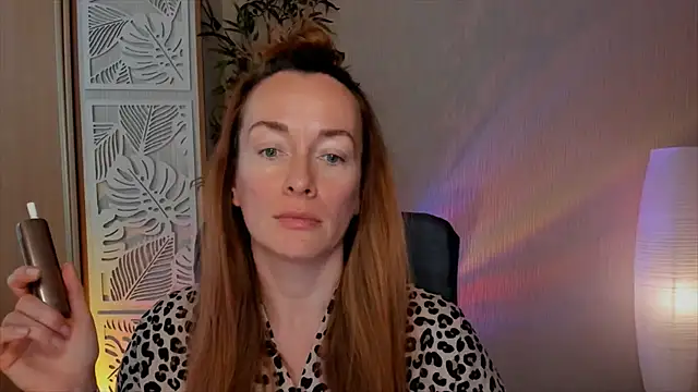 RebeccaMartinez online show from 04-30-26, 10:21