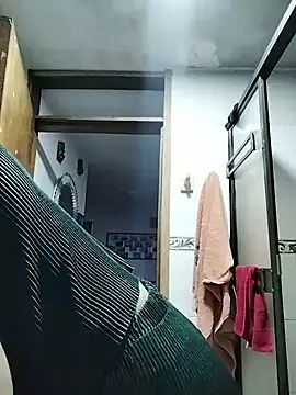 katha steele  online show from 10-18-25, 10:05