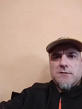 Snapshot of wifesfuckerpu chatting on 03-10-26, 09:58 wifesfuckerpu online show from 03-10-26, 09:58