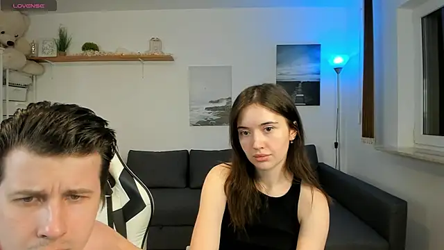 Snapshot of PollyFlame chatting on 02-02-25, 10:28 PollyFlame online show from 02-02-25, 10:28