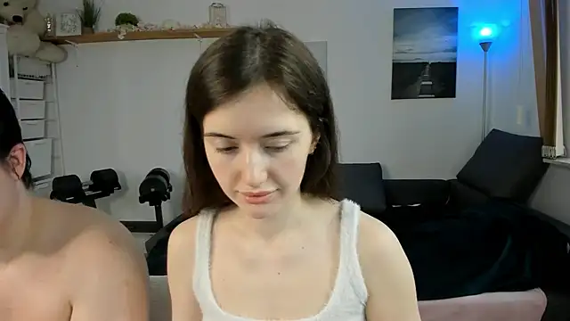 Snapshot of PollyFlame chatting on 03-03-25, 06:37 PollyFlame online show from 03-03-25, 06:37