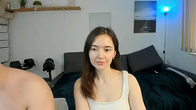 Snapshot of PollyFlame chatting on 03-13-25, 08:59 PollyFlame online show from 03-13-25, 08:59