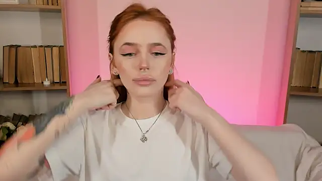 Phoenix Margo online show from 12-02-25, 03:34