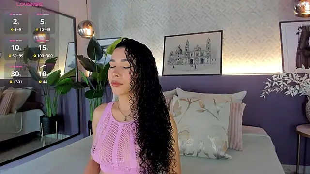 Snapshot of susan_cute198 chatting on 12-04-25, 12:14 susan cute198 online show from 12-04-25, 12:14