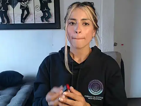 Liamiler01  online show from 02-07-25, 06:24