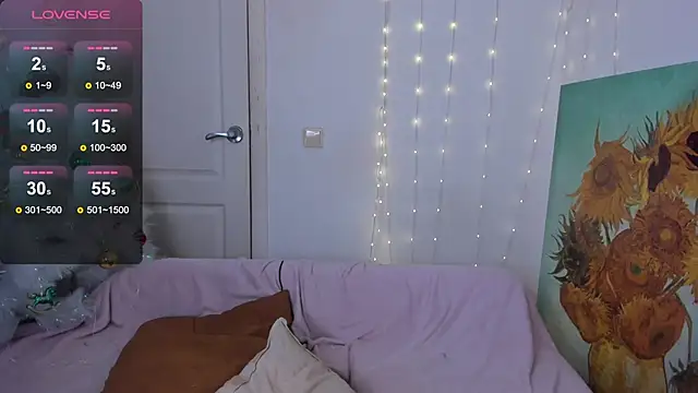 Snapshot of nymphobaby chatting on 01-17-25, 05:32 nymphobaby online show from 01-17-25, 05:32