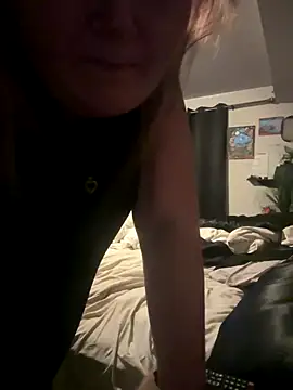 Snapshot of MegaButt chatting on 12-05-24, 03:04 MegaButt online show from 12-05-24, 03:04