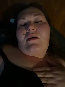 Snapshot of MegaButt chatting on 06-17-26, 10:06 MegaButt online show from 06-17-26, 10:06