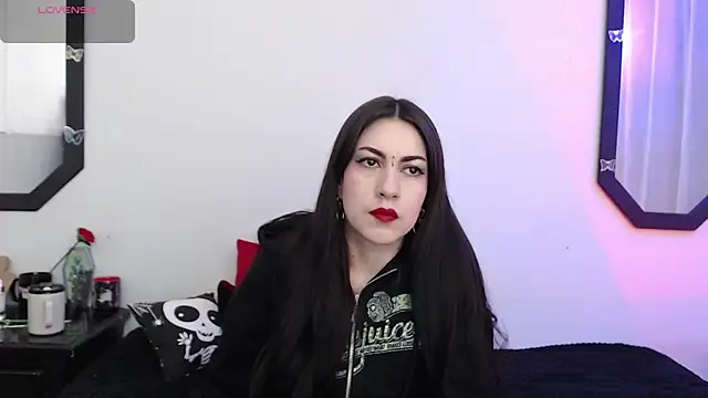 Snapshot of Amy_Aloqua chatting on 09-30-25, 03:28 Amy Aloqua online show from 09-30-25, 03:28
