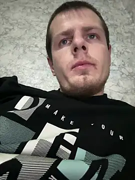 Snapshot of Rusikk66 chatting on 01-14-26, 04:40 Rusikk66 online show from 01-14-26, 04:40