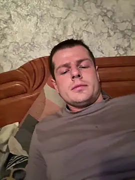 Snapshot of Rusikk66 chatting on 03-10-26, 05:07 Rusikk66 online show from 03-10-26, 05:07