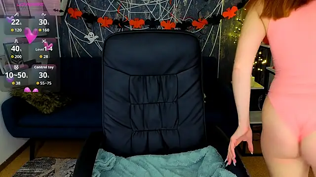 JeannieFox  online show from 10-22-25, 06:24