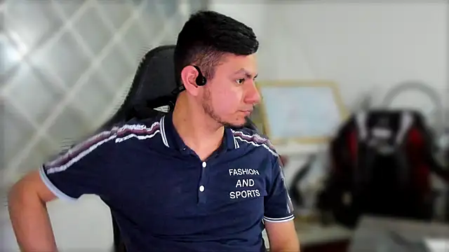 Rick Diesel  online show from 12-27-24, 04:26