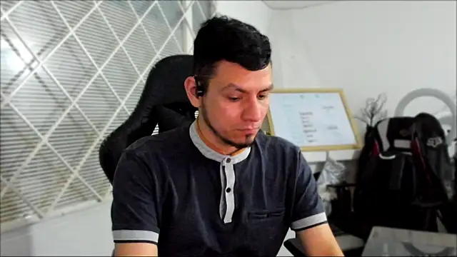 Rick Diesel  online show from 12-29-24, 04:59