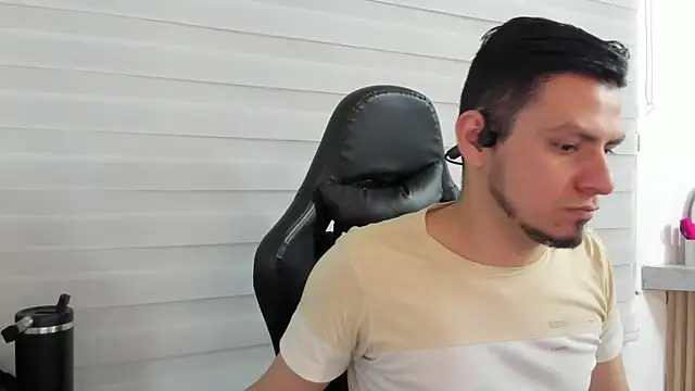 Rick Diesel  online show from 09-19-25, 04:14