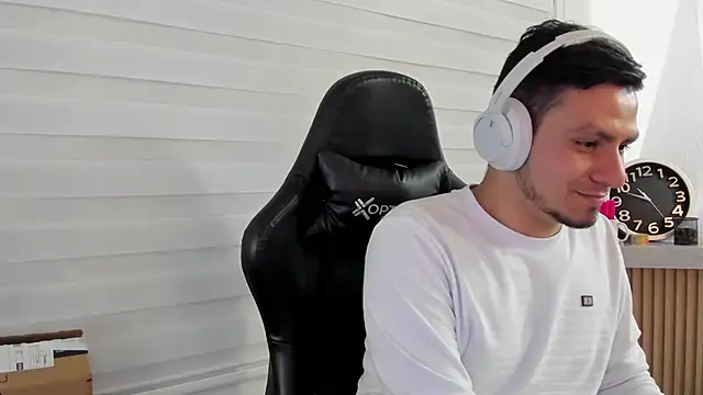 Rick Diesel  online show from 11-04-25, 03:49