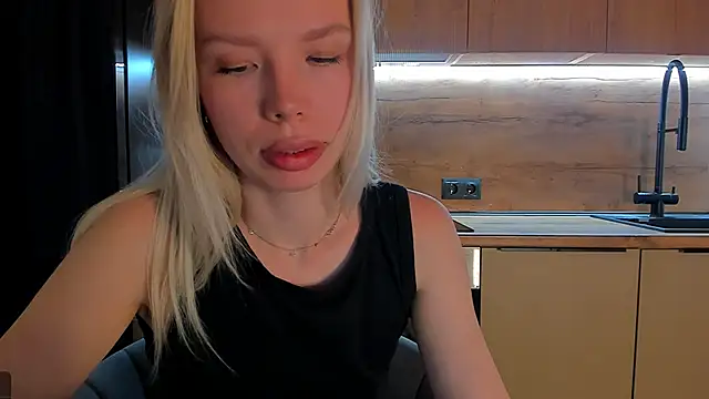 Olivia Bells online show from 05-09-26, 08:58