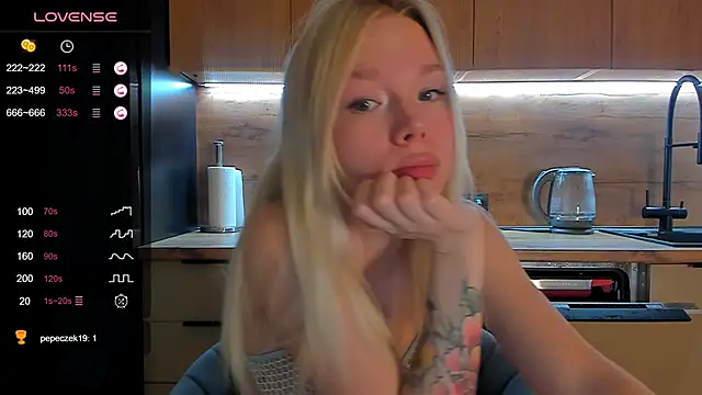 Olivia Bells online show from 05-20-26, 08:48