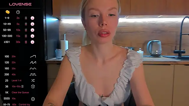Olivia Bells online show from 05-26-26, 09:11