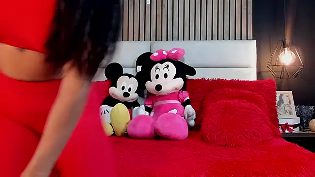 NiicolleMiller online show from 09-24-25, 05:05