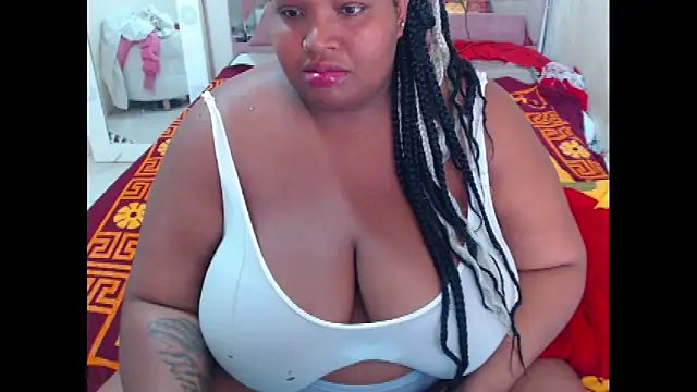 Snapshot of chocolatehot04 chatting on 10-11-25, 07:34 chocolatehot04 online show from 10-11-25, 07:34
