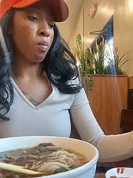 Iceblanca online show from 10-05-25, 09:02