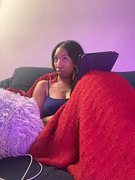 Iceblanca online show from 11-03-25, 03:41