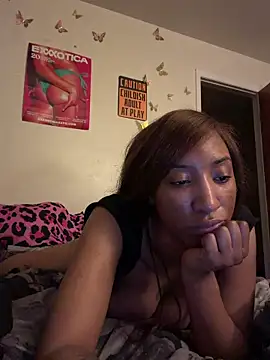 Iceblanca online show from 04-18-26, 01:20