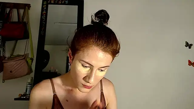 Snapshot of angelicatsx chatting on 01-06-26, 01:04 angelicatsx online show from 01-06-26, 01:04