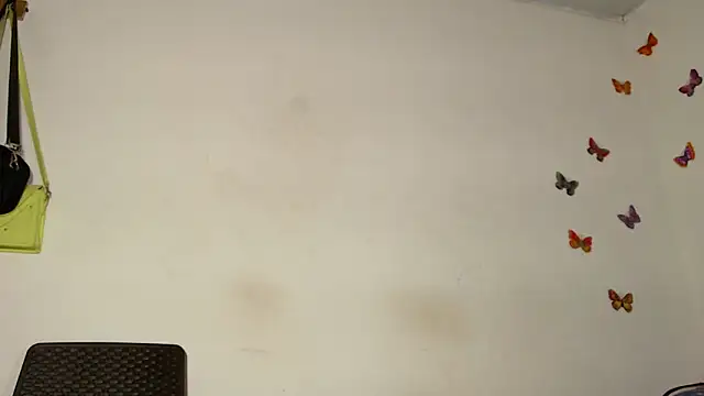 Snapshot of angelicatsx chatting on 03-08-26, 02:04 angelicatsx online show from 03-08-26, 02:04