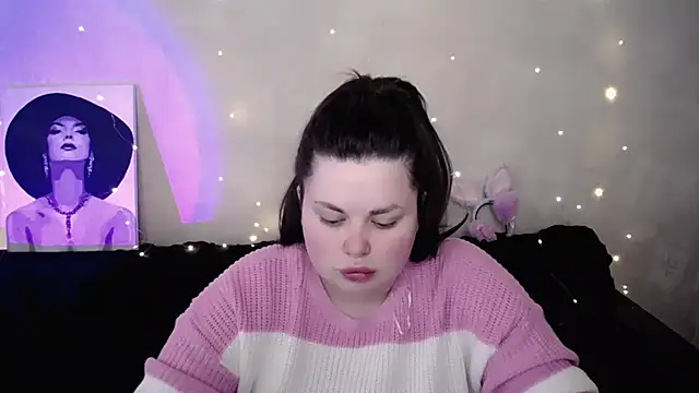 Emily Mo online show from 02-21-26, 06:47