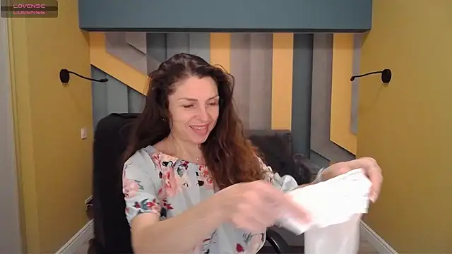 EllaLong online show from 01-29-25, 12:35