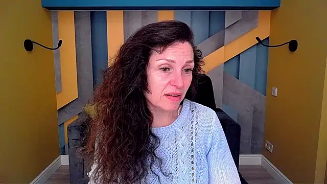 EllaLong online show from 04-24-26, 11:34