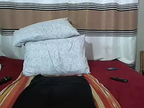 Snapshot of BustyyGoddess chatting on 01-16-25, 04:18 BustyyGoddess online show from 01-16-25, 04:18